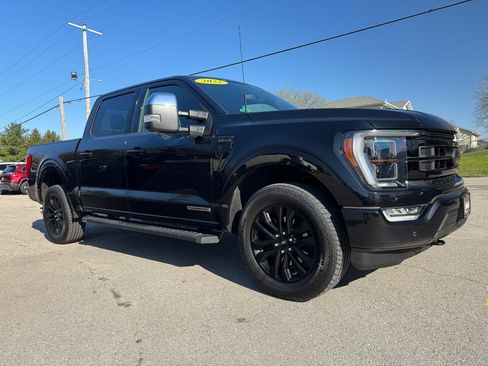 Used 2022 Ford F150 Lariat w/ Equipment Group 502A High AWD/4WD image 3