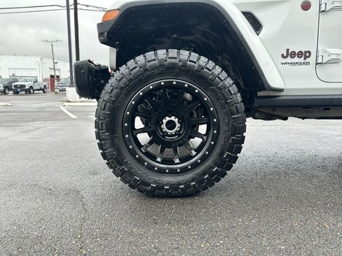 Used 2019 Jeep Wrangler Unlimited Rubicon image 16