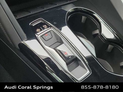 Certified 2025 Audi Q5 Premium w/ Convenience Package AWD/4WD image 17