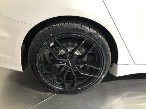 Used 2017 Ford Fusion Titanium image 9