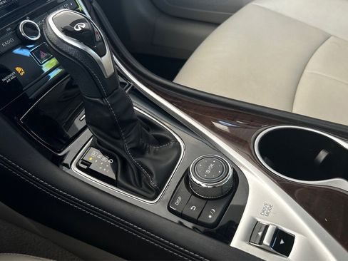 Used 2019 INFINITI Q50 Luxe RWD image 27