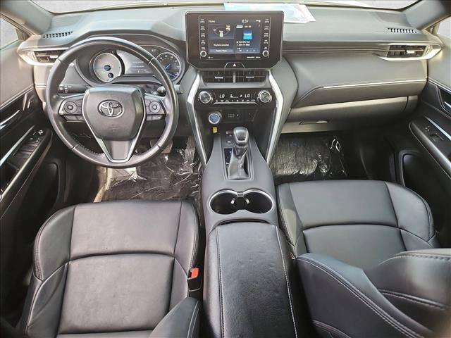 Used 2022 Toyota Venza XLE AWD/4WD image 23