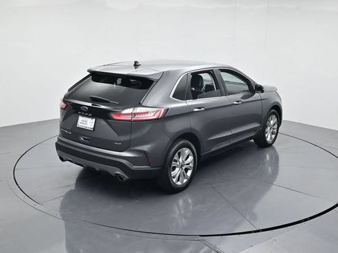 Used 2022 Ford Edge Titanium AWD/4WD image 38