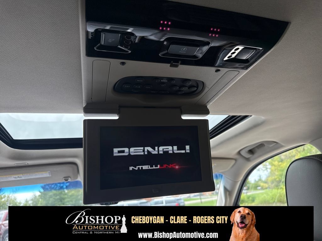 Used 2019 GMC Yukon Denali w/ Denali Ultimate Package AWD/4WD image 17