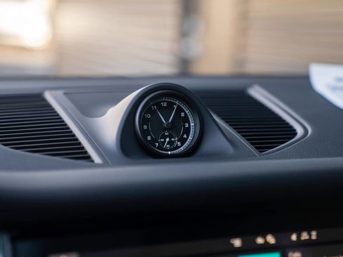 New 2026 Porsche Macan S image 18