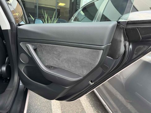 Used 2023 Tesla Model 3 Performance image 63