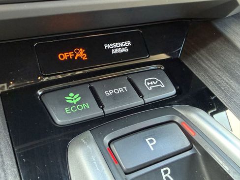 Used 2018 Honda Clarity Touring image 32