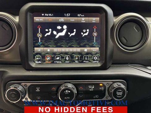 Used 2023 Jeep Wrangler Unlimited w/ Sun & Screen Package AWD/4WD image 25