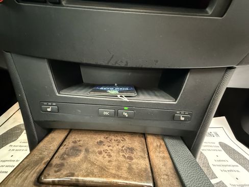 Used 2004 BMW 545i 545iA 4dr Sdn 6-Spd Auto image 24