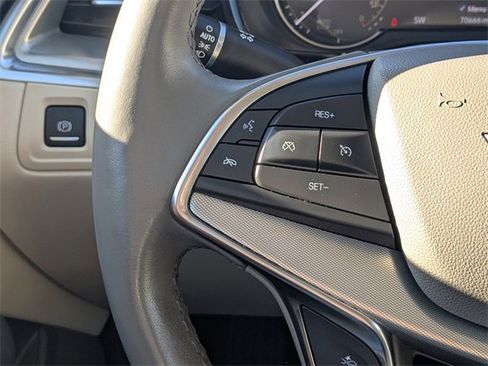 Used 2023 Cadillac XT5 Premium Luxury image 22