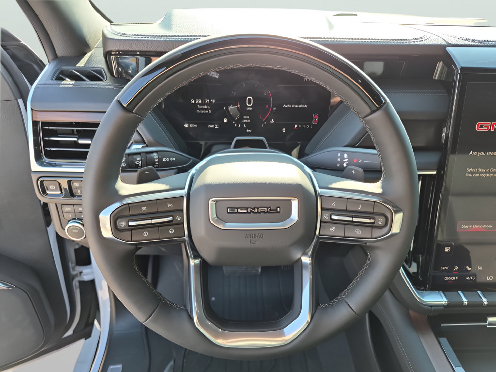 New 2026 GMC Yukon Denali w/ Denali Reserve Package AWD/4WD image 20