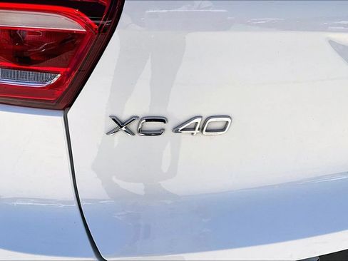 Certified 2023 Volvo XC40 Recharge Plus AWD/4WD image 39