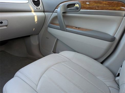 Used 2012 Buick Enclave Leather image 20