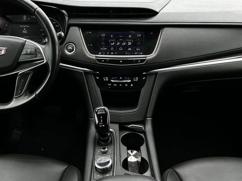 Used 2021 Cadillac XT5 Premium Luxury FWD image 20
