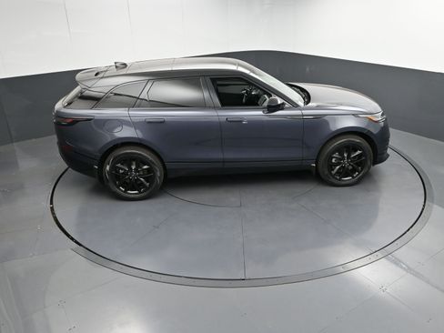 Certified 2025 Land Rover Range Rover Velar Dynamic SE image 35