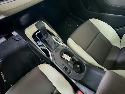 Used 2023 Toyota Corolla LE w/ LE Premium Package FWD image 22