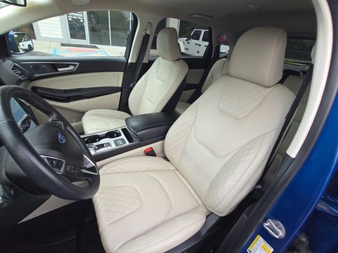 Used 2023 Ford Edge Titanium w/ Cargo Accessory Package AWD/4WD image 12
