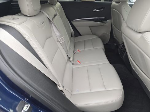 Used 2022 Cadillac XT4 Luxury w/ Cold Weather Package image 29