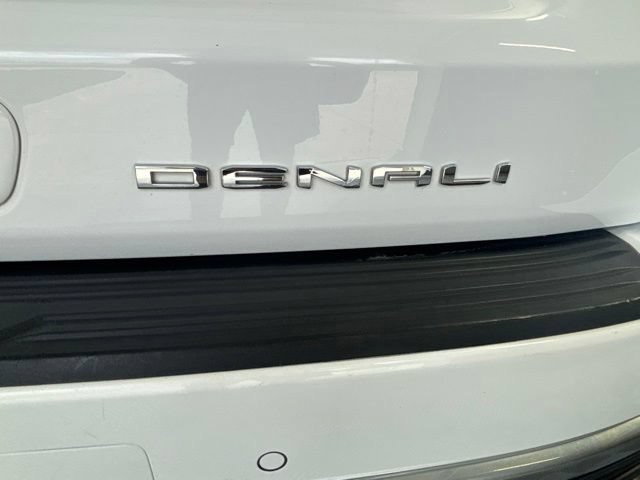 Used 2022 GMC Yukon XL Denali AWD/4WD image 25