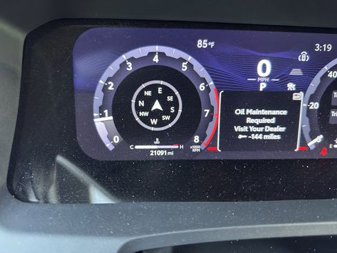 Used 2024 Toyota Tacoma TRD Sport w/ TRD Sport Upgrade Package RWD image 4