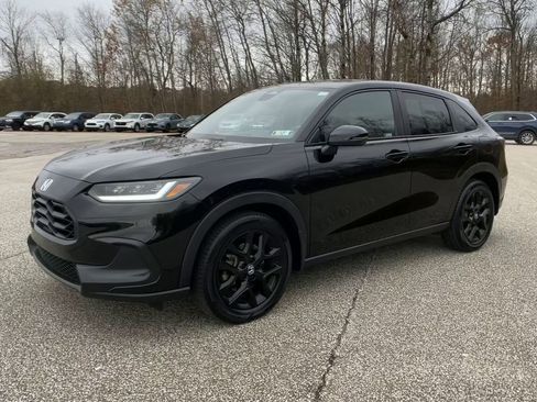 Used 2023 Honda HR-V Sport image 5