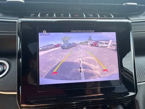 Used 2024 Jeep Grand Cherokee Altitude AWD/4WD image 6