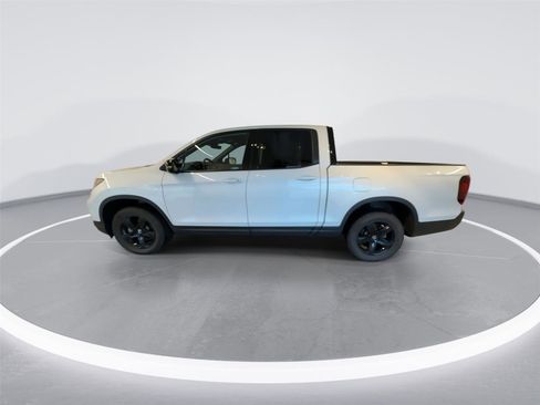 Used 2023 Honda Ridgeline Black Edition image 4