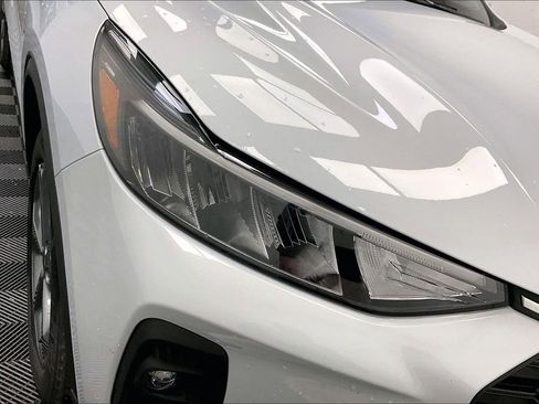 Used 2025 Ford Escape ST-Line Select image 24