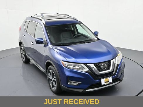 Used 2017 Nissan Rogue SL w/ SL Premium Package AWD/4WD image 13
