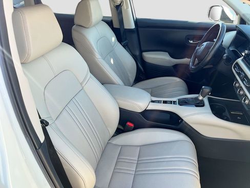 Used 2023 Honda HR-V EX-L image 27