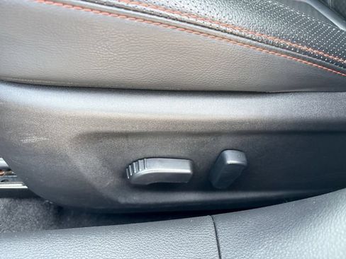 Used 2025 Nissan Altima 2.5 SR FWD image 12