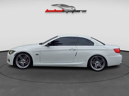 Used 2011 BMW 335is Convertible image 10