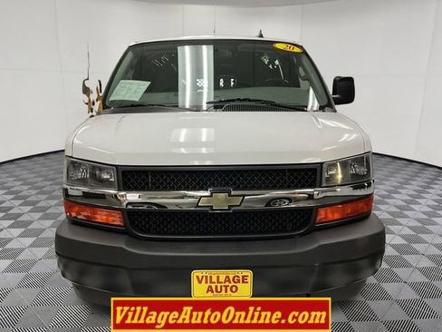 Used 2020 Chevrolet Express 2500 w/ Communications Package RWD image 6