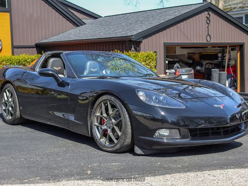 Used 2008 Chevrolet Corvette Coupe w/ Preferred Equipment Group image 12