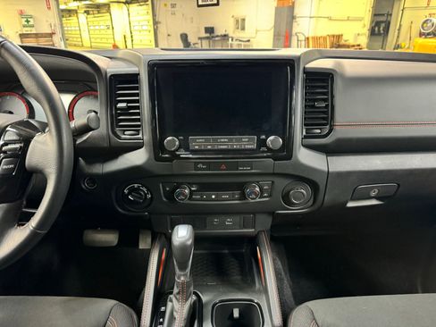 Used 2023 Nissan Frontier PRO-4X w/ Tow Package image 16