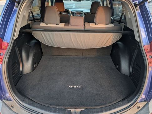 Used 2015 Toyota RAV4 XLE image 25