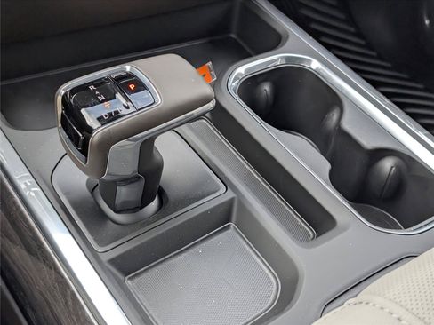New 2026 Chevrolet Silverado 1500 LTZ w/ LTZ Convenience Package II AWD/4WD image 16