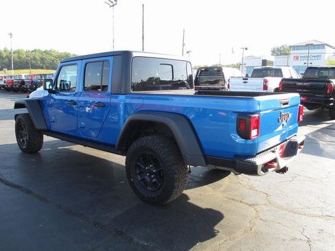 Used 2023 Jeep Gladiator Mojave w/ Cold Weather Group image 8