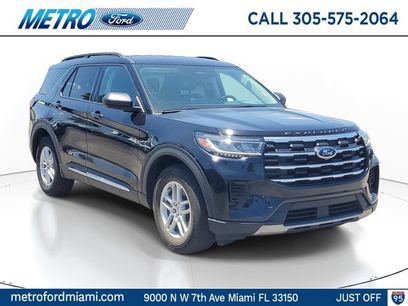 Used 2025 Ford Explorer Active