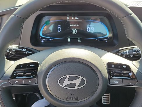 Used 2026 Hyundai Elantra Sport FWD image 9