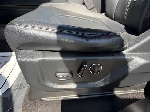 Used 2019 Ford Expedition Max Limited AWD/4WD image 23