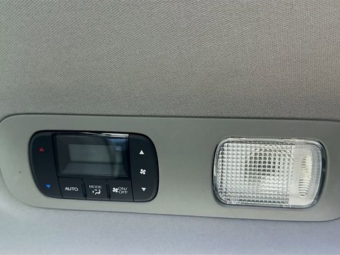 Used 2019 Honda Odyssey EX-L image 33