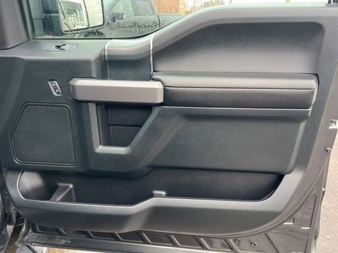 Used 2019 Ford F150 XLT w/ Equipment Group 302A Luxury image 10