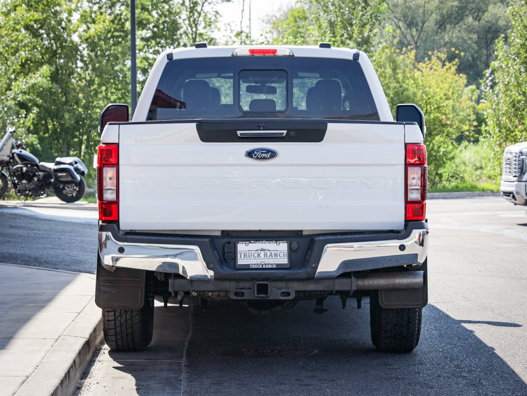 Used 2022 Ford F250 Lariat w/ FX4 Off-Road Package AWD/4WD image 4
