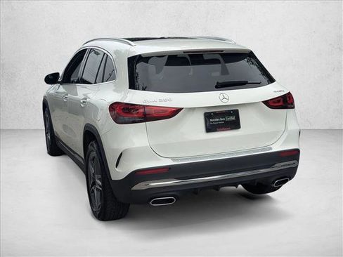 Used 2022 Mercedes-Benz GLA 250 4MATIC image 8