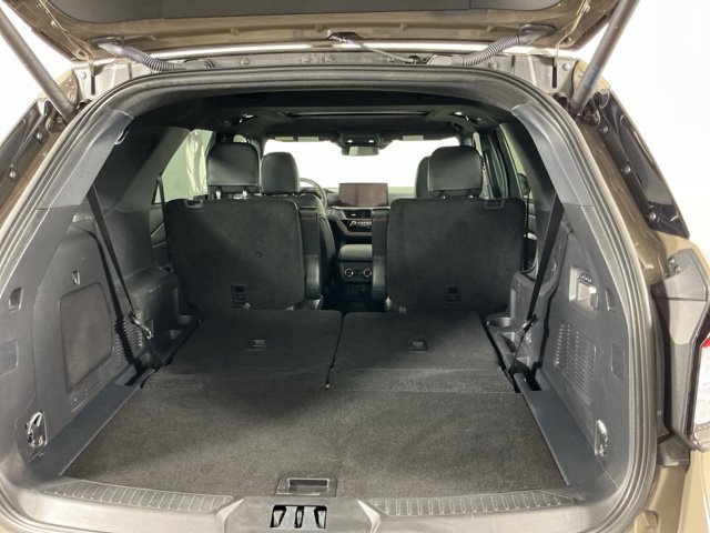 Used 2026 Ford Explorer ST w/ Sun And Sound Package AWD/4WD image 35