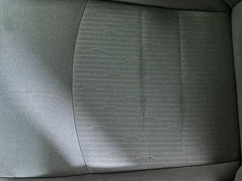 Used 2022 RAM 1500 Classic SLT image 19