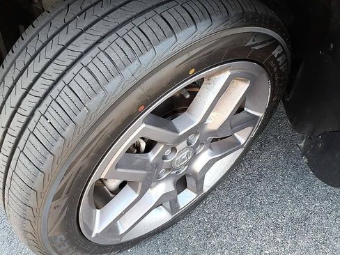Used 2023 Honda Passport EX-L image 10