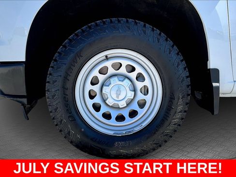 Used 2024 Chevrolet Silverado 1500 W/T w/ WT Value Package AWD/4WD image 42