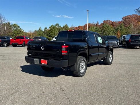 New 2026 Nissan Frontier S image 4